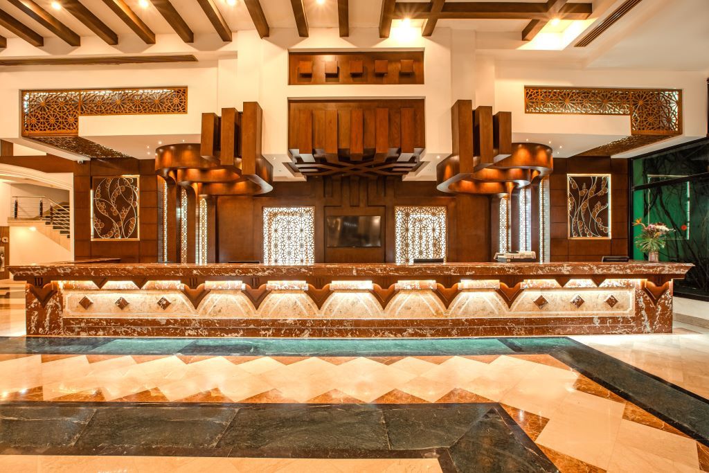 Lobby Bar