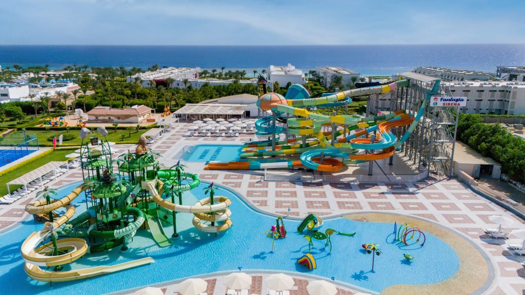 Aqua Park — 28 Slides